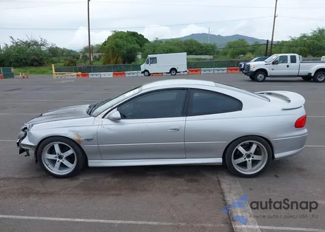 2004 Pontiac Gto z USA, uszkodzony, nr VIN 6G2VX12G64L212771